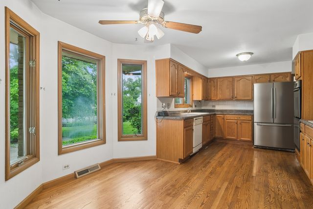217 S Arlington Heights Road, Elk Grove Village, IL 60007