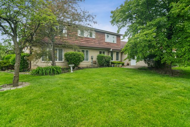 217 S Arlington Heights Road, Elk Grove Village, IL 60007