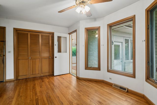 217 S Arlington Heights Road, Elk Grove Village, IL 60007