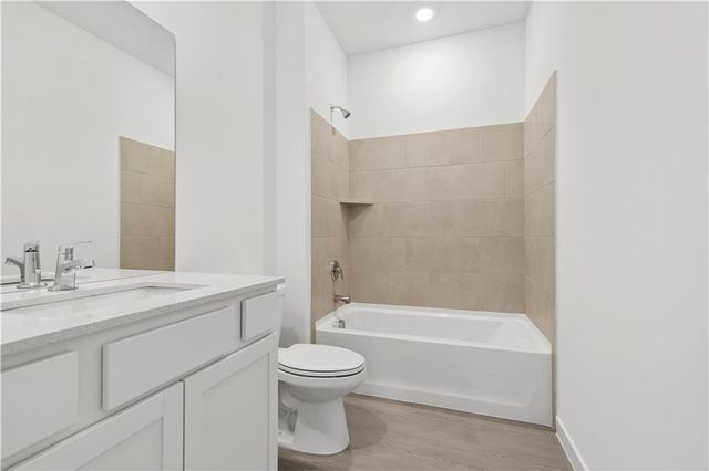 22580 W 214th Terrace, Spring Hill, KS 66083