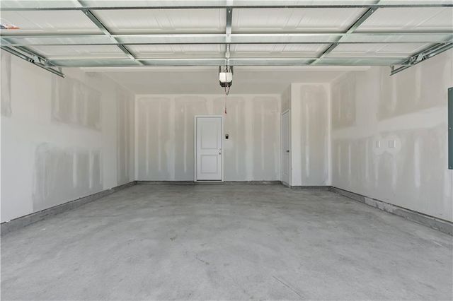 22580 W 214th Terrace, Spring Hill, KS 66083