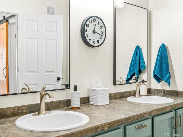 9306 Amison Cir 202, Parker, CO 80134