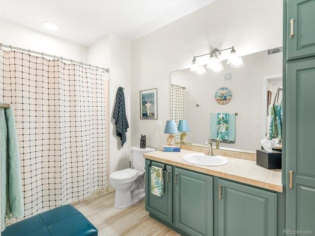 9306 Amison Cir 202, Parker, CO 80134