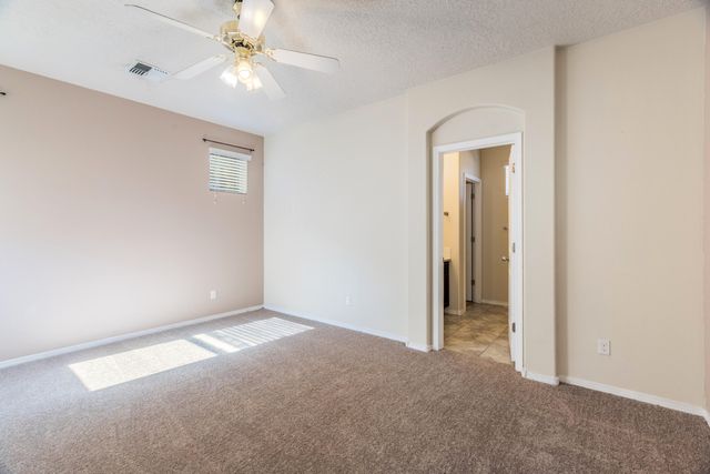 6823 Kayser Mill Road NW, Albuquerque, NM 87114