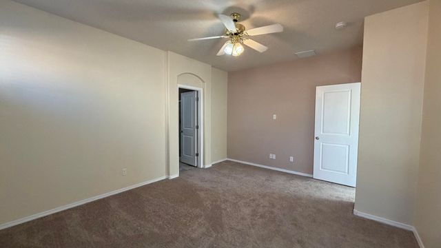 6823 Kayser Mill Road NW, Albuquerque, NM 87114