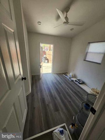 4758 MERCER ST, Philadelphia, PA 19137