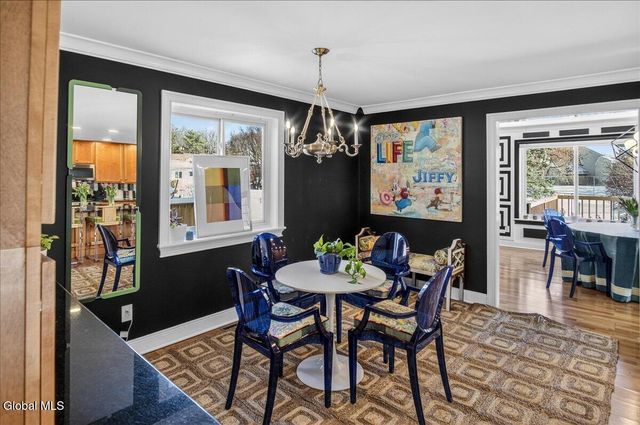 30 Loudonwood East, Colonie, NY 12211