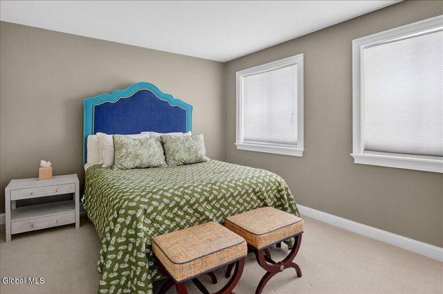 30 Loudonwood East, Colonie, NY 12211