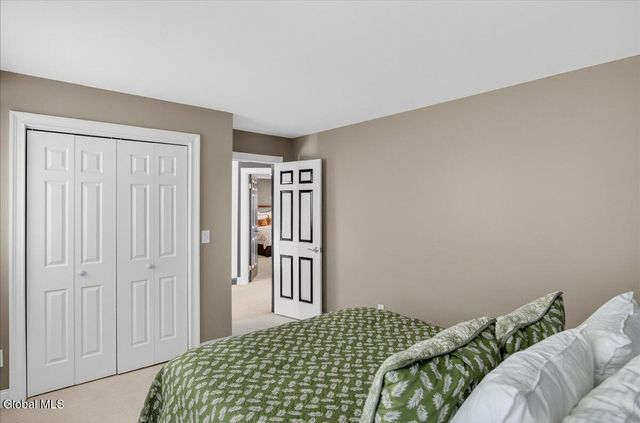 30 Loudonwood East, Colonie, NY 12211