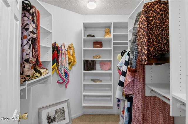 30 Loudonwood East, Colonie, NY 12211