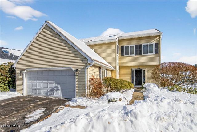 30 Loudonwood East, Colonie, NY 12211