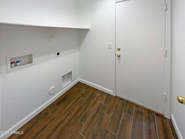 17517 W VENTURA Street, Surprise, AZ 85388