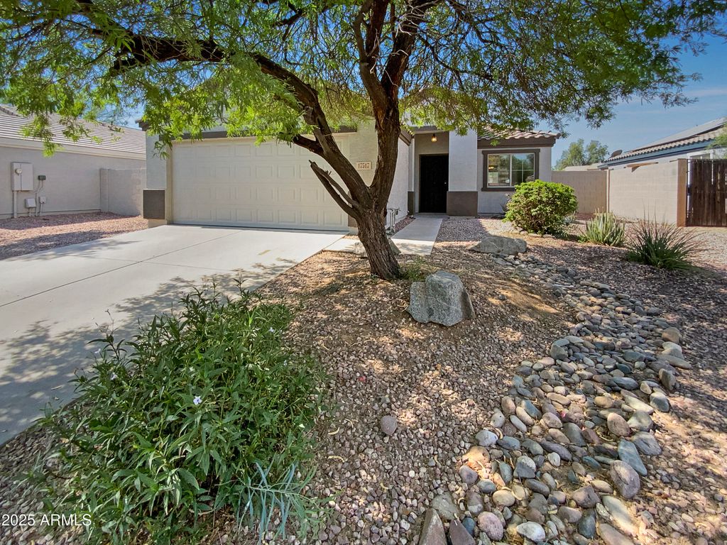 17517 W VENTURA Street, Surprise, AZ 85388