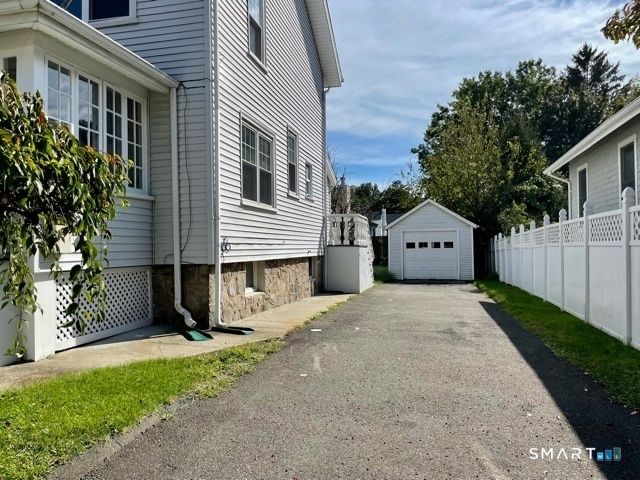 31 Faucett Street, Stamford, CT 06906