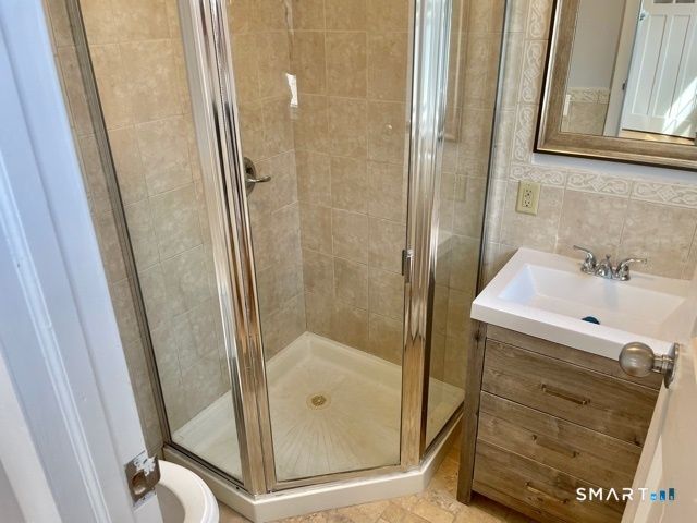 31 Faucett Street, Stamford, CT 06906