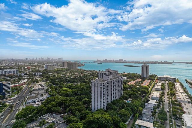 2000 Towerside Ter PH9, Miami, FL 33138