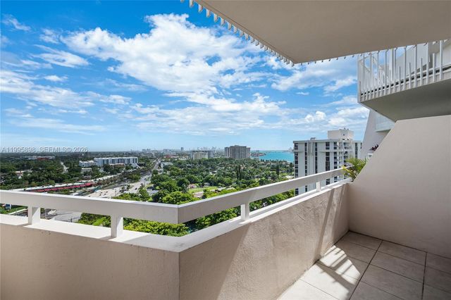 2000 Towerside Ter PH9, Miami, FL 33138