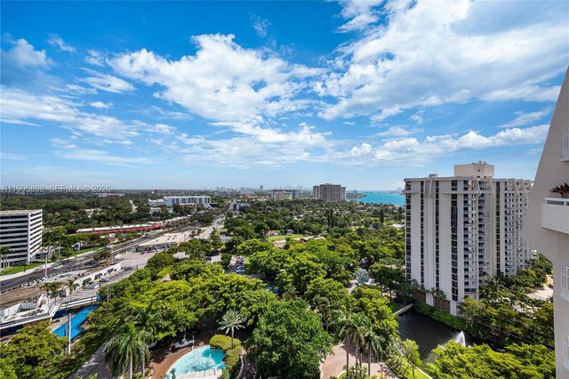 2000 Towerside Ter PH9, Miami, FL 33138