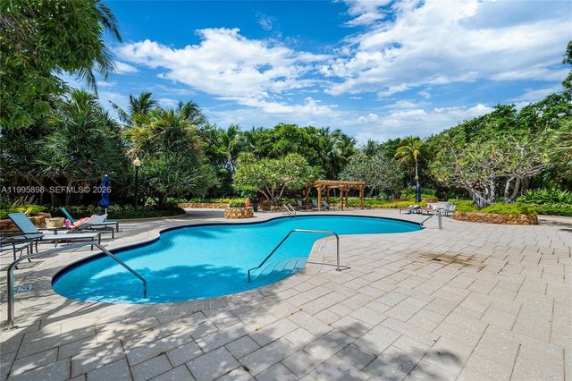 2000 Towerside Ter PH9, Miami, FL 33138