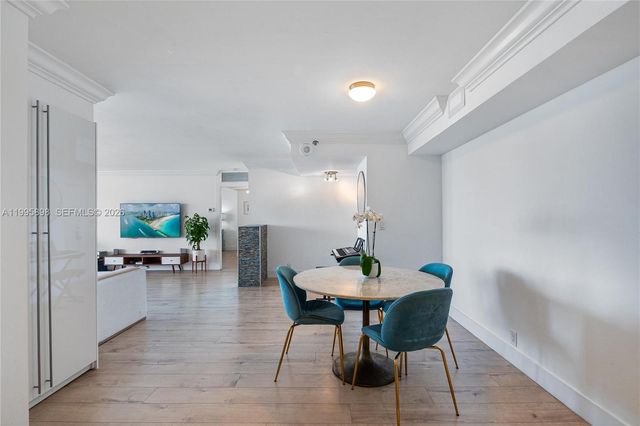 2000 Towerside Ter PH9, Miami, FL 33138