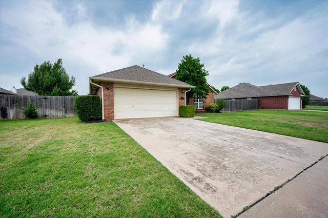2912 Astor Drive, Norman, OK 73072