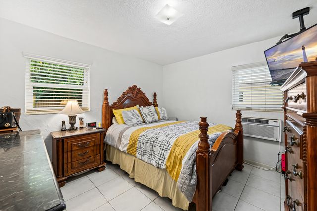 480 Alabama Avenue, Fort Lauderdale, FL 33312