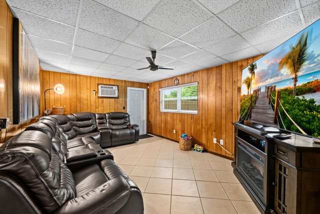 480 Alabama Avenue, Fort Lauderdale, FL 33312