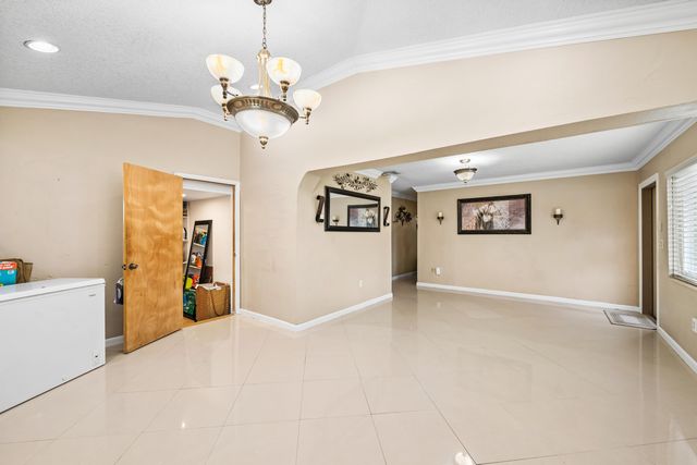 480 Alabama Avenue, Fort Lauderdale, FL 33312