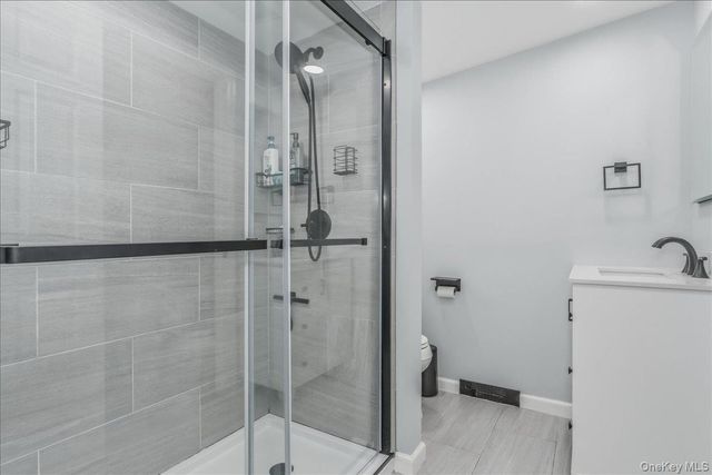 30 Echo Lane, Levittown, NY 11756