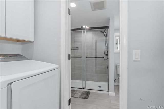 30 Echo Lane, Levittown, NY 11756