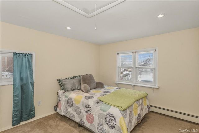 30 Echo Lane, Levittown, NY 11756