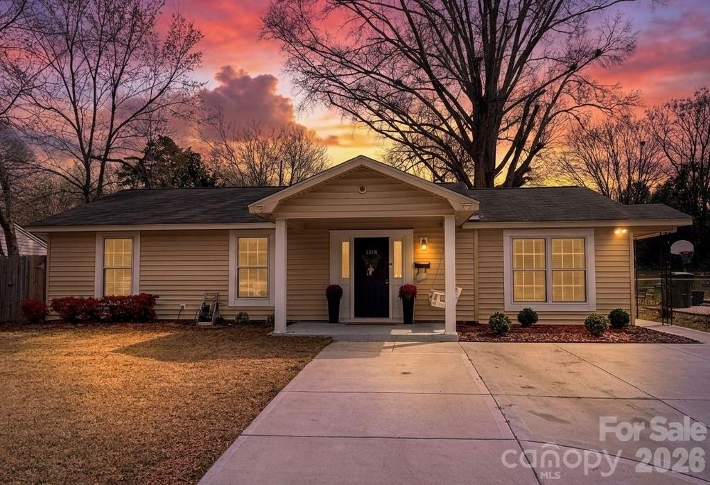 1318 Mcdow Drive, Rock Hill, SC 29732