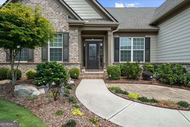 3986 Great Pine Drive, Gainesville, GA 30504