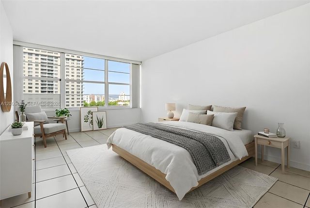 18071 Biscayne Blvd 802, Aventura, FL 33160