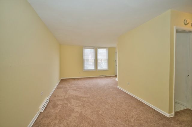 1857 Pine Street, Des Plaines, IL 60018