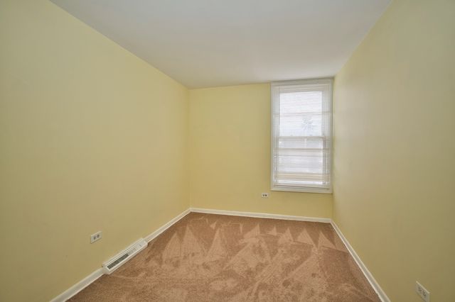 1857 Pine Street, Des Plaines, IL 60018