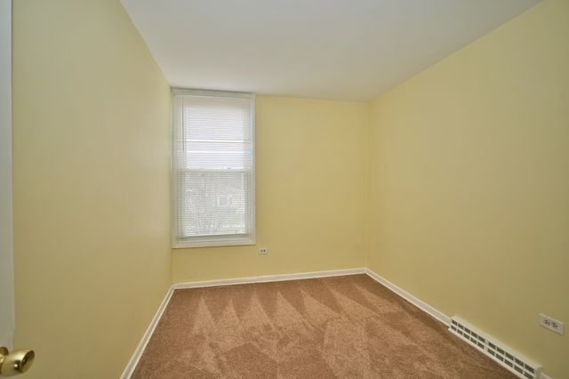 1857 Pine Street, Des Plaines, IL 60018