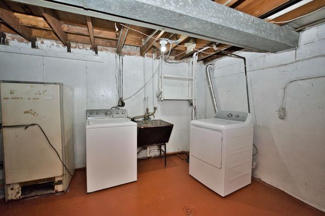 1857 Pine Street, Des Plaines, IL 60018