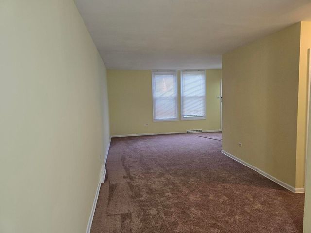 1857 Pine Street, Des Plaines, IL 60018