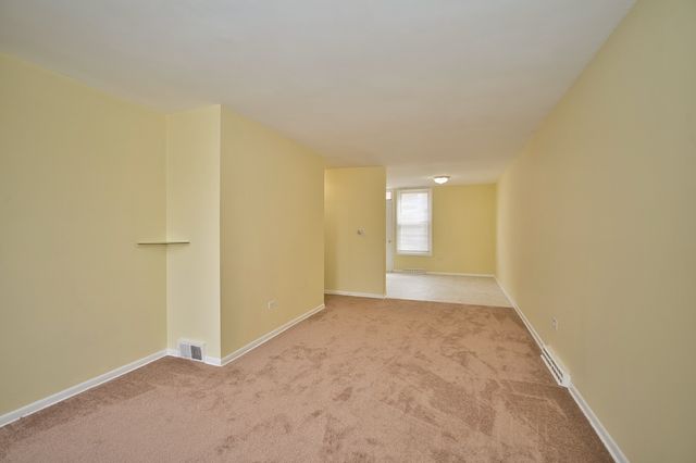 1857 Pine Street, Des Plaines, IL 60018