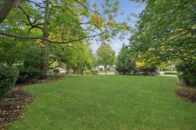 380 Sterling Road, Kenilworth, IL 60043