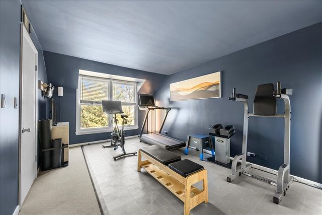 380 Sterling Road, Kenilworth, IL 60043