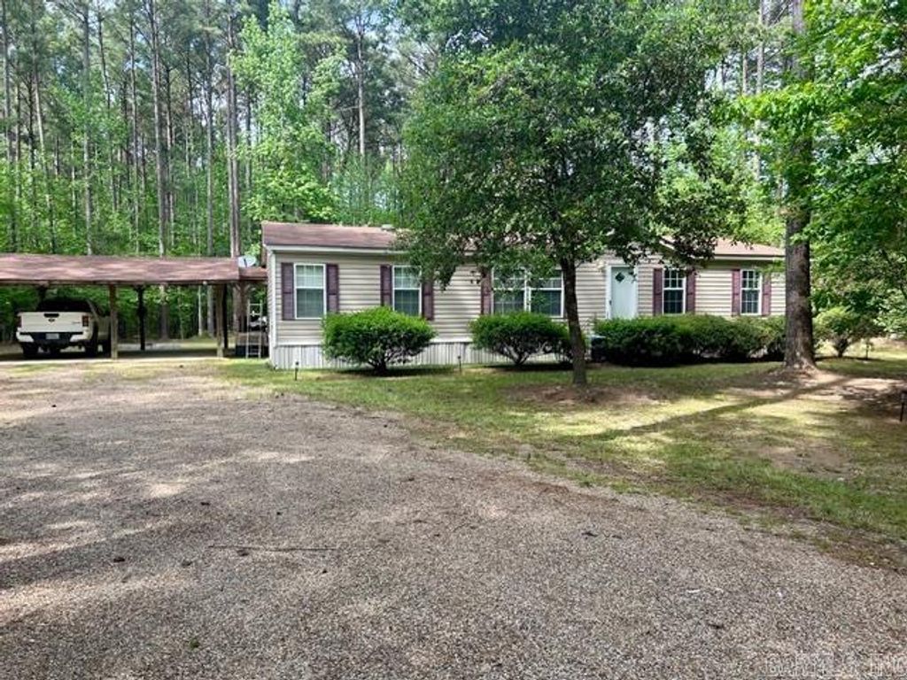 132 Ouachita 476, Camden, AR 71701