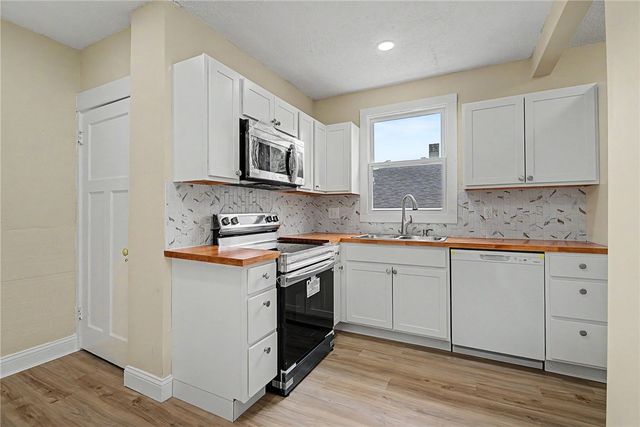 2041 Mayfair Road, Dayton, OH 45405