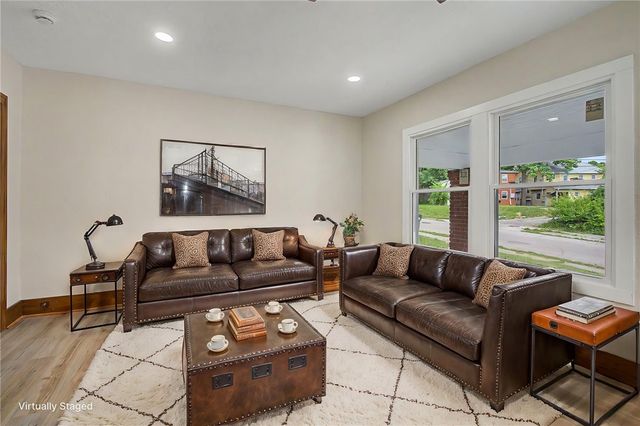 2041 Mayfair Road, Dayton, OH 45405