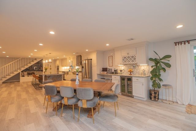 26 N Shetland Rd, Danvers, MA 01923