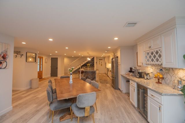 26 N Shetland Rd, Danvers, MA 01923