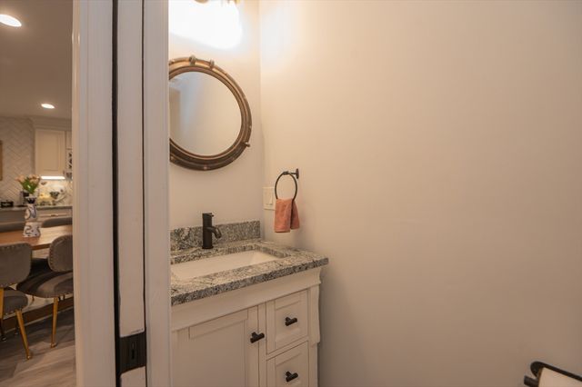 26 N Shetland Rd, Danvers, MA 01923