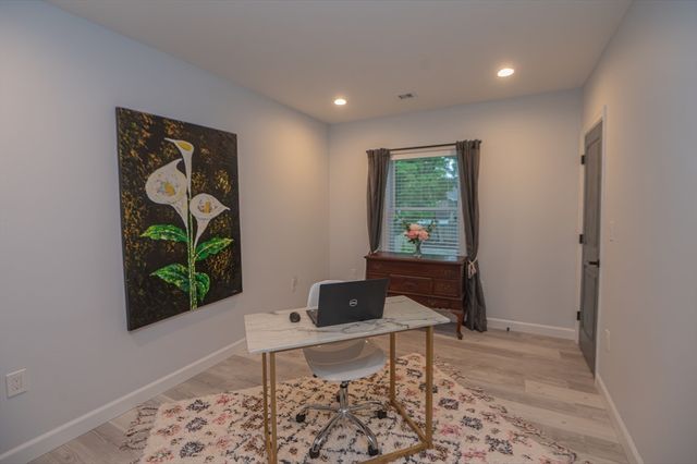 26 N Shetland Rd, Danvers, MA 01923