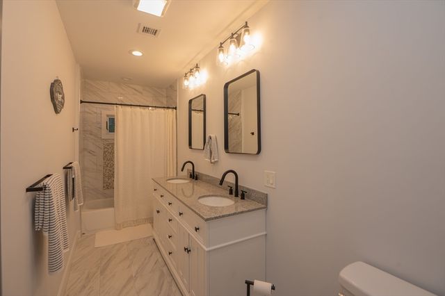 26 N Shetland Rd, Danvers, MA 01923